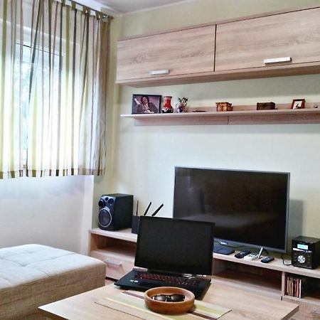 Apartment Romina Pula Zewnętrze zdjęcie